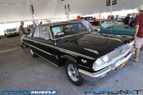 a-blue-oval-bonanza-at-barrett-jackson-in-west-palm-beach-2018-04-22_04-51-30_025346