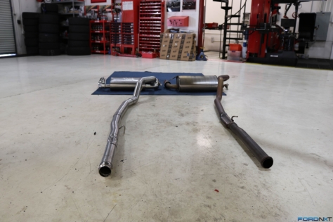 borla-ataks-the-exhaust-note-in-our-ford-focus-rs-2018-04-11_22-06-12_644433
