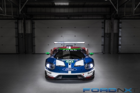 ford-gt-race-le-mans-twice-fia-wec-super-season-2018-04-30_14-47-54_062937