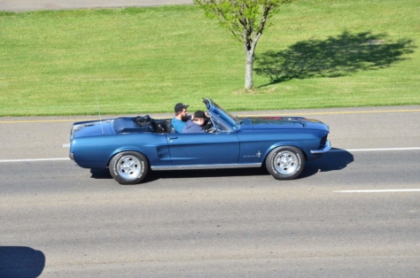 fords-take-over-the-strip-at-the-pigeon-forge-rod-run-2018-04-23_23-48-25_378812