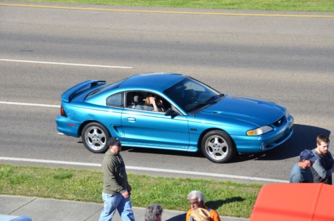 fords-take-over-the-strip-at-the-pigeon-forge-rod-run-2018-04-23_23-48-35_706734