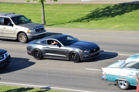 fords-take-over-the-strip-at-the-pigeon-forge-rod-run-2018-04-23_23-50-22_396399