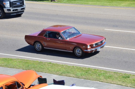 fords-take-over-the-strip-at-the-pigeon-forge-rod-run-2018-04-23_23-51-34_768048