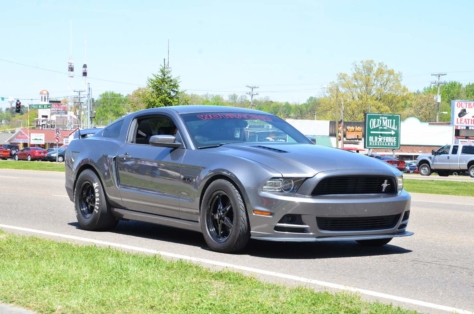 fords-take-over-the-strip-at-the-pigeon-forge-rod-run-2018-04-23_23-54-20_207691