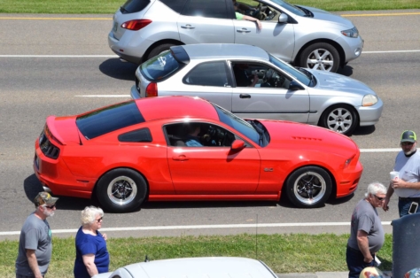 fords-take-over-the-strip-at-the-pigeon-forge-rod-run-2018-04-23_23-56-15_563547