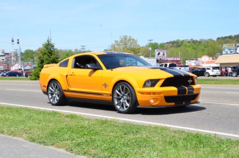 fords-take-over-the-strip-at-the-pigeon-forge-rod-run-2018-04-23_23-56-26_072607