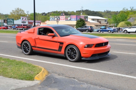 fords-take-over-the-strip-at-the-pigeon-forge-rod-run-2018-04-23_23-59-48_627551
