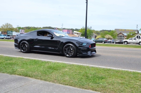 fords-take-over-the-strip-at-the-pigeon-forge-rod-run-2018-04-24_00-01-00_899725