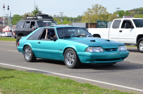 fords-take-over-the-strip-at-the-pigeon-forge-rod-run-2018-04-24_00-02-31_534920