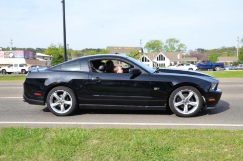 fords-take-over-the-strip-at-the-pigeon-forge-rod-run-2018-04-24_00-03-33_530792