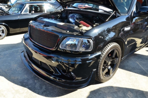 local-church-car-show-draws-strong-blue-oval-turnout-2018-04-06_02-13-08_461687