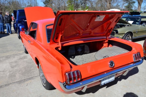 local-church-car-show-draws-strong-blue-oval-turnout-2018-04-06_02-16-21_299980