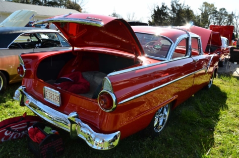 local-church-car-show-draws-strong-blue-oval-turnout-2018-04-06_02-22-30_311117