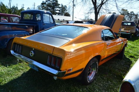 local-church-car-show-draws-strong-blue-oval-turnout-2018-04-06_02-31-07_984179