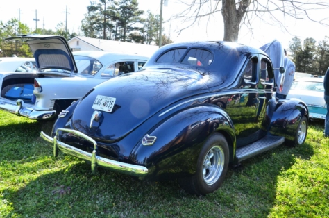 local-church-car-show-draws-strong-blue-oval-turnout-2018-04-06_02-31-28_358330