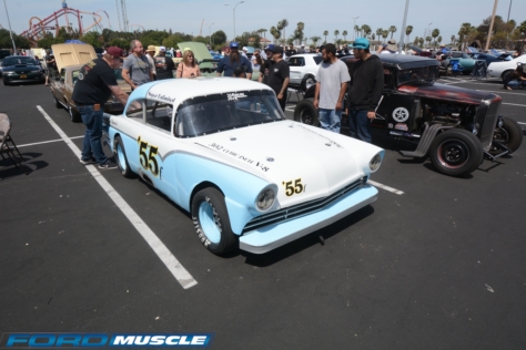 mustangs-dominated-but-variety-flourished-at-fabulous-fords-forever-2018-04-22_15-57-45_254591