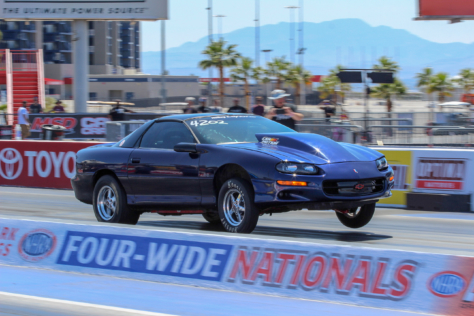 2018-holley-ls-fest-west-kicks-off-with-a-bang-2018-05-05_17-30-58_908946