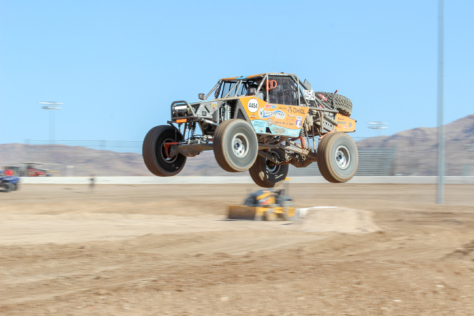 2018-holley-ls-fest-west-kicks-off-with-a-bang-2018-05-05_17-32-04_464486