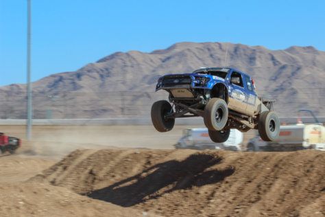 2018-holley-ls-fest-west-kicks-off-with-a-bang-2018-05-05_17-32-28_504568
