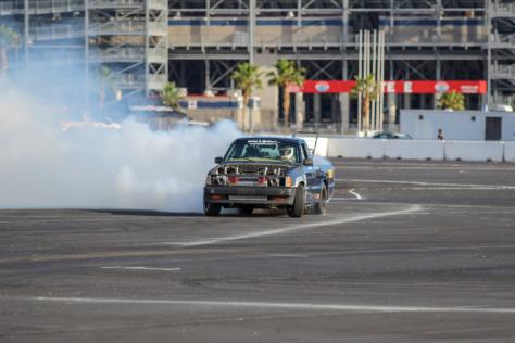 2018-holley-ls-fest-west-kicks-off-with-a-bang-2018-05-05_17-36-09_717482