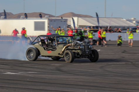 2018-holley-ls-fest-west-kicks-off-with-a-bang-2018-05-05_17-40-15_847212