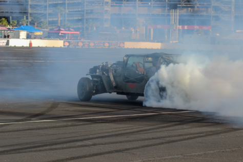2018-holley-ls-fest-west-kicks-off-with-a-bang-2018-05-05_17-40-42_029247