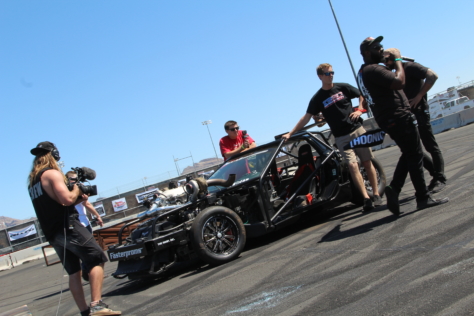 2018-holley-ls-fest-west-kicks-off-with-a-bang-2018-05-05_17-46-07_515366