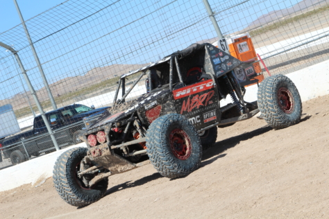2018-holley-ls-fest-west-kicks-off-with-a-bang-2018-05-05_17-53-35_428225
