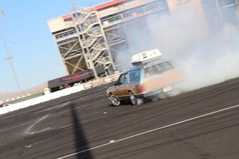 2018-holley-ls-fest-west-kicks-off-with-a-bang-2018-05-05_17-59-54_362316