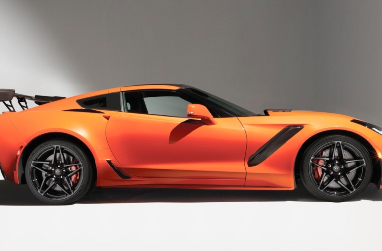 Corvette ZR1 Destroys Dodge Demon, Sets World Record The Same Night