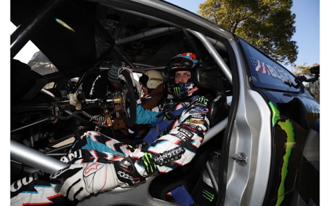 ken-block-shreds-toyo-tires-at-tokyo-auto-salon-2018-05-24_22-06-02_213415