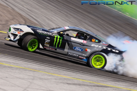 mustangs-fought-hard-at-formula-drifts-scorched-earth-in-orlando-2018-04-29_18-38-55_952420