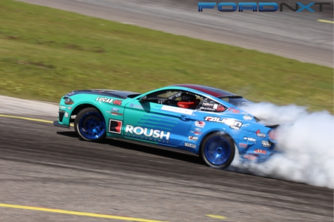 mustangs-fought-hard-at-formula-drifts-scorched-earth-in-orlando-2018-04-29_18-40-15_194943