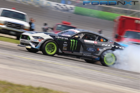 mustangs-fought-hard-at-formula-drifts-scorched-earth-in-orlando-2018-04-29_18-43-23_457525