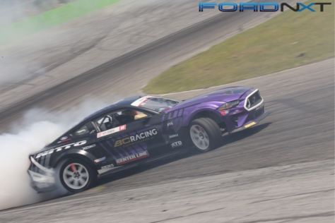 mustangs-fought-hard-at-formula-drifts-scorched-earth-in-orlando-2018-04-29_18-46-48_821947