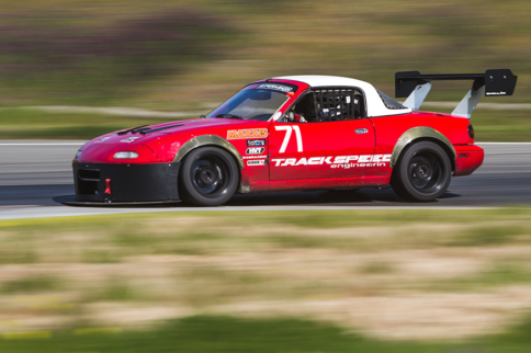 Video: Onboard An Agile Turbo Miata At Thunderhill West