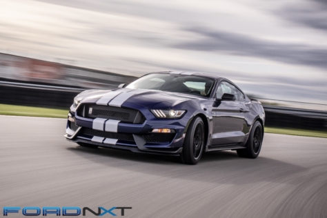 2019-shelby-gt350-goes-faster-brakes-harder-turns-sharper-2018-06-12_03-36-34_799644