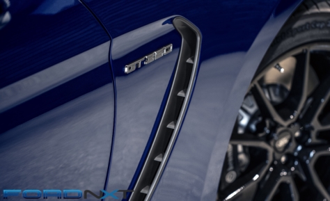 2019-shelby-gt350-goes-faster-brakes-harder-turns-sharper-2018-06-12_03-38-49_009897