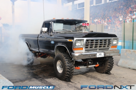 over-3000-blue-oval-machines-pack-the-2018-carlisle-ford-nationals-2018-06-06_19-31-35_735894