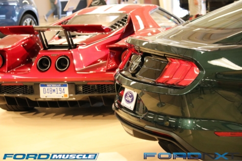 over-3000-blue-oval-machines-pack-the-2018-carlisle-ford-nationals-2018-06-06_19-32-52_044743