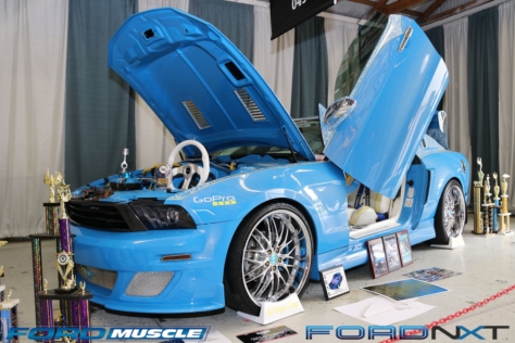 over-3000-blue-oval-machines-pack-the-2018-carlisle-ford-nationals-2018-06-06_19-40-16_794953