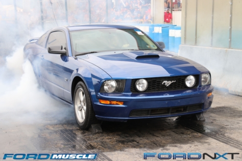 over-3000-blue-oval-machines-pack-the-2018-carlisle-ford-nationals-2018-06-06_19-42-13_978618