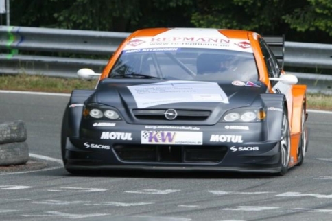 Video: Lunatic Takes V8-Powered DTM Car Hillclimbing