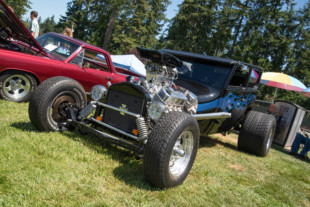 All Out Custom: Old Skool, Dual-Quad, Big-Block Model T Sedan