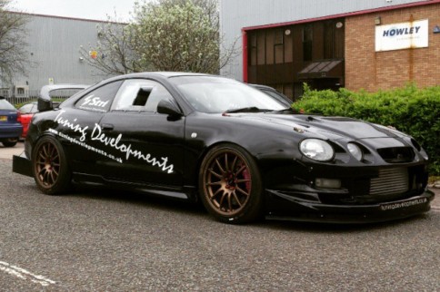 Video: 400-HP Celica GT4 Hunts Down GT3 RS, Audi R8 At Oulton Park