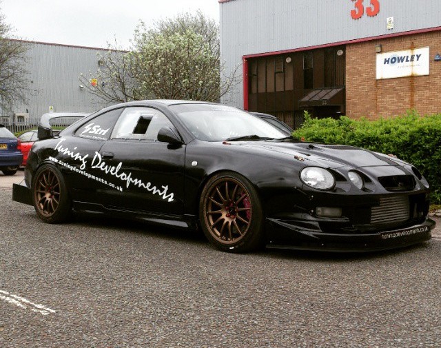 Video: 400-HP Celica GT4 Hunts Down GT3 RS, Audi R8 At Oulton Park