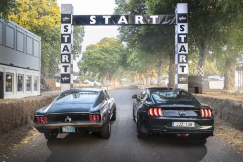 Watch A Flock Of Fords Fly Up The Goodwood Hillclimb In The UK