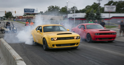 4th-annual-roadkill-nights-sees-street-legal-drag-racing-on-woodward-2018-08-14_22-45-36_156756