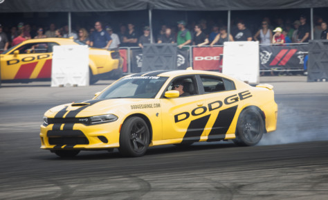 4th-annual-roadkill-nights-sees-street-legal-drag-racing-on-woodward-2018-08-14_22-52-18_037145