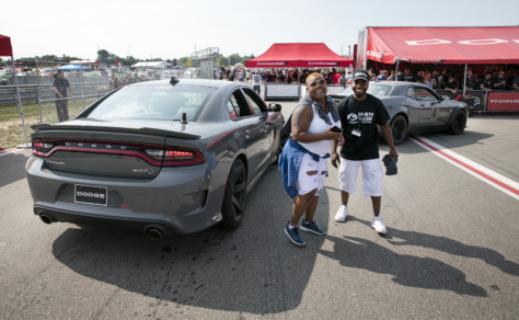 4th-annual-roadkill-nights-sees-street-legal-drag-racing-on-woodward-2018-08-14_22-52-36_220866